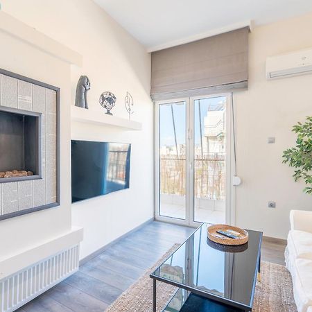 City Oasis: Newly Renovated 2Br Apt In City Center 아테네 외부 사진