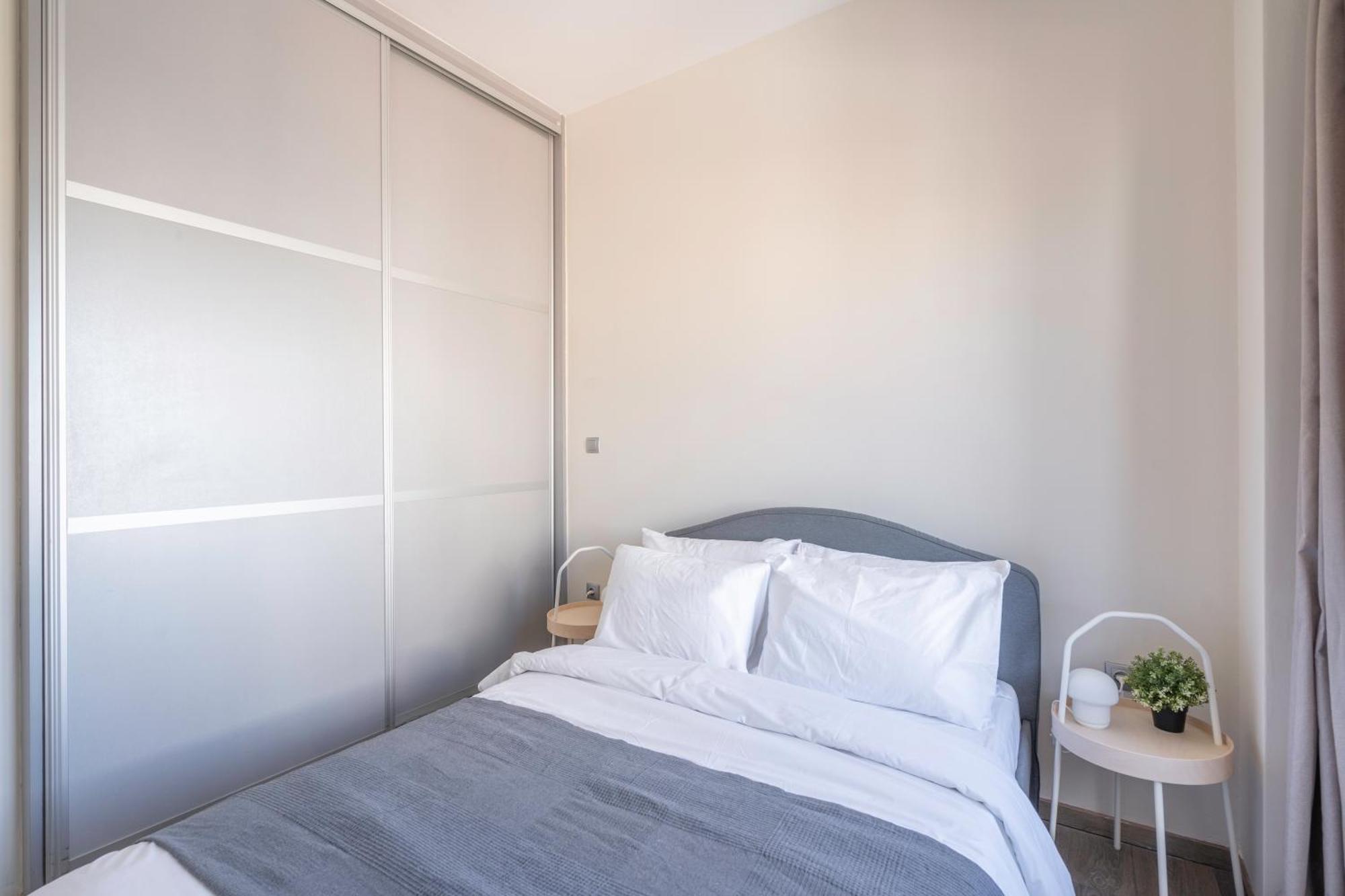 City Oasis: Newly Renovated 2Br Apt In City Center 아테네 외부 사진